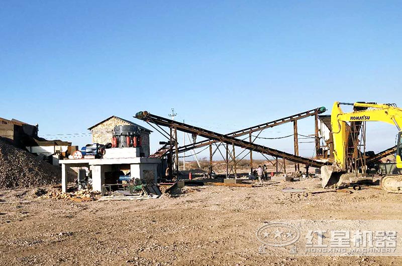 顎式破碎機、圓錐破碎機作業(yè)現(xiàn)場